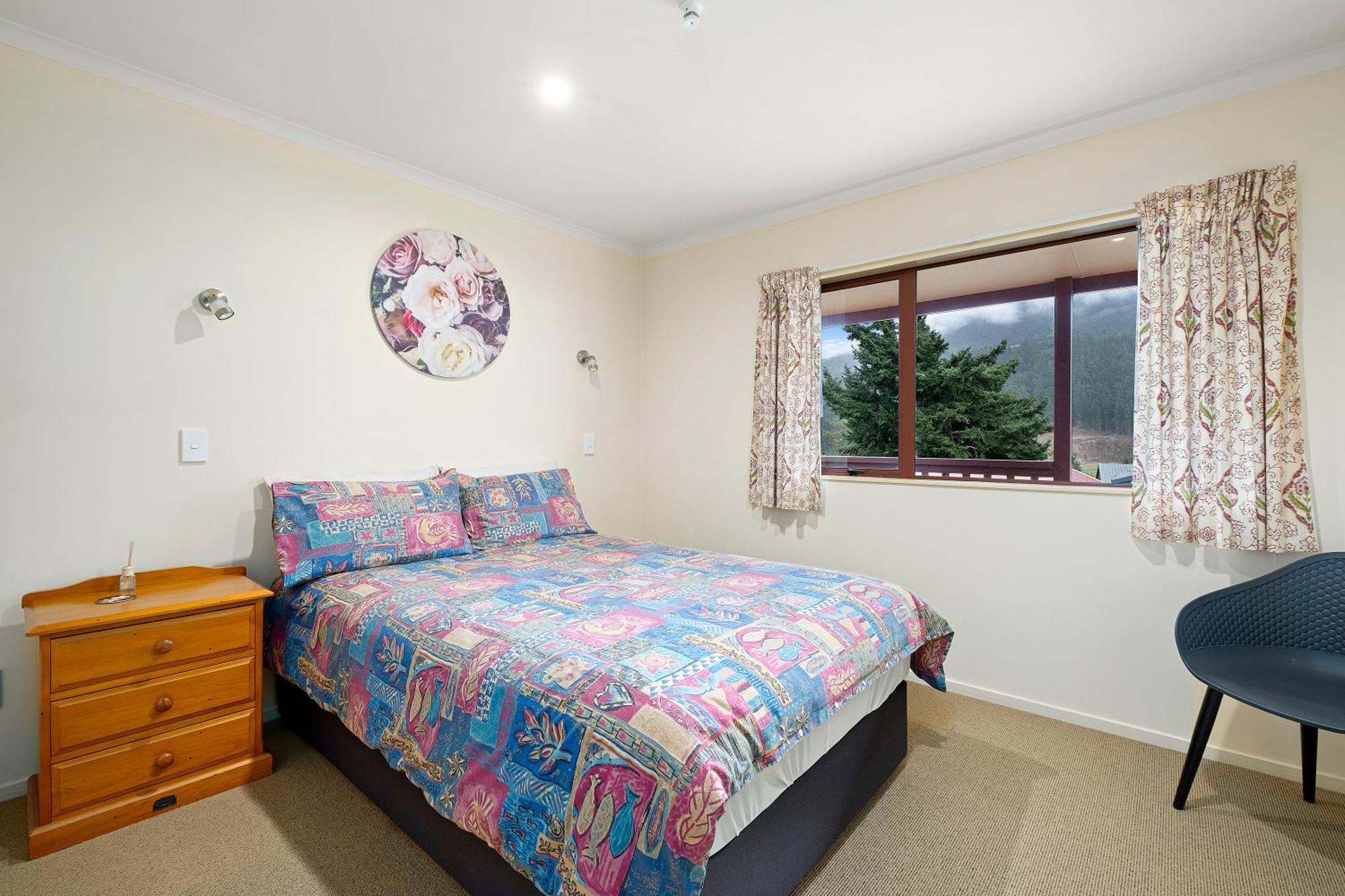 Korimako Ridge - Lake Hawea Holiday Home 外观 照片